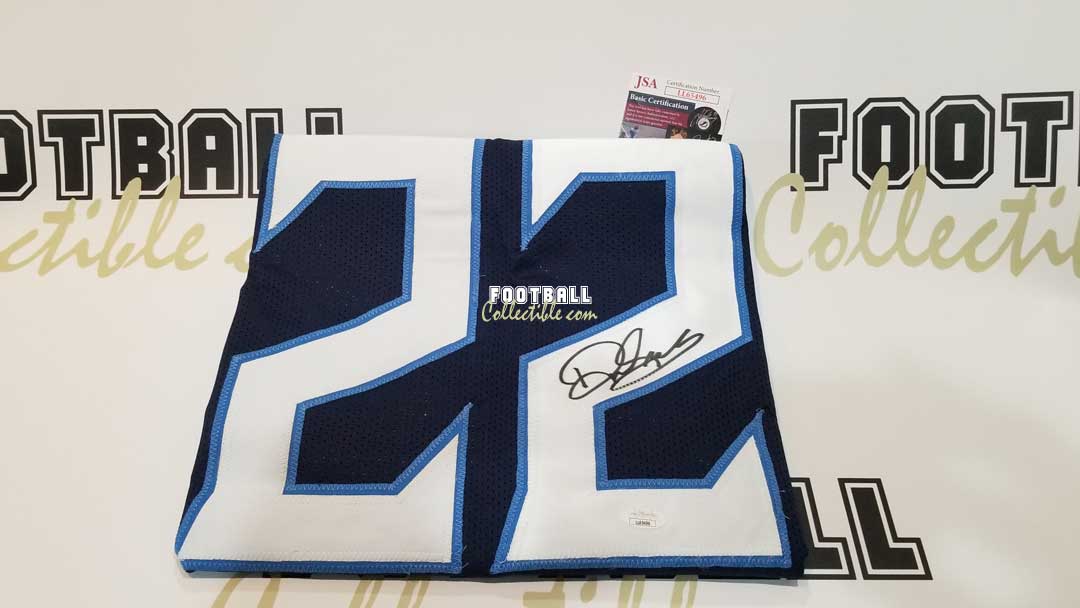 Derrick Henry Autographed Tennessee Titans Jersey