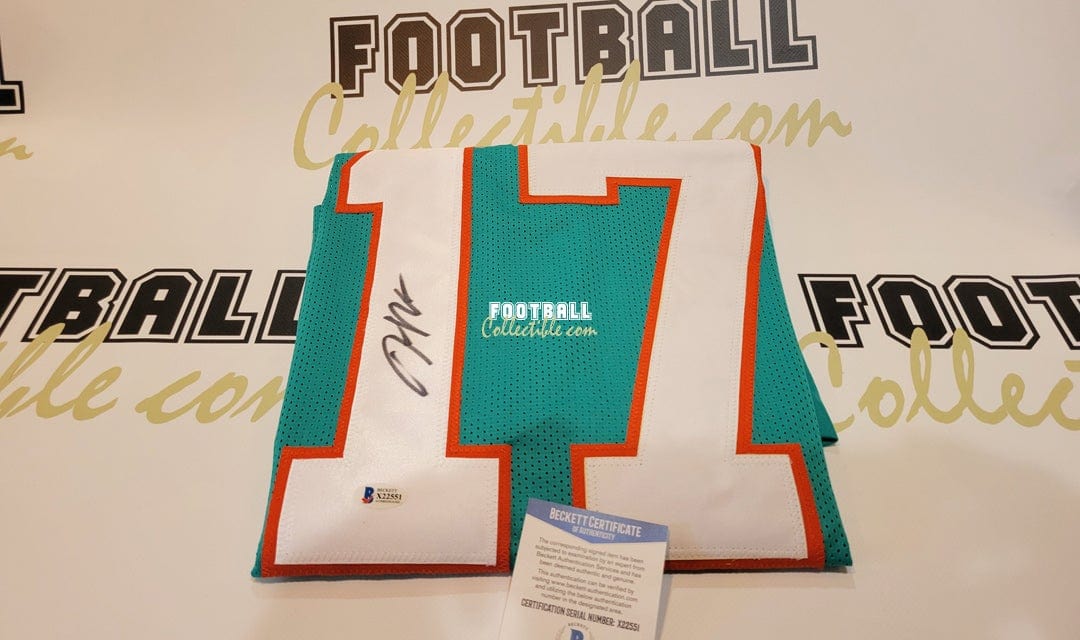 Jaylen Waddle Signed Miami Dolphins Jersey (Beckett COA) Alabama Wide  Receiver