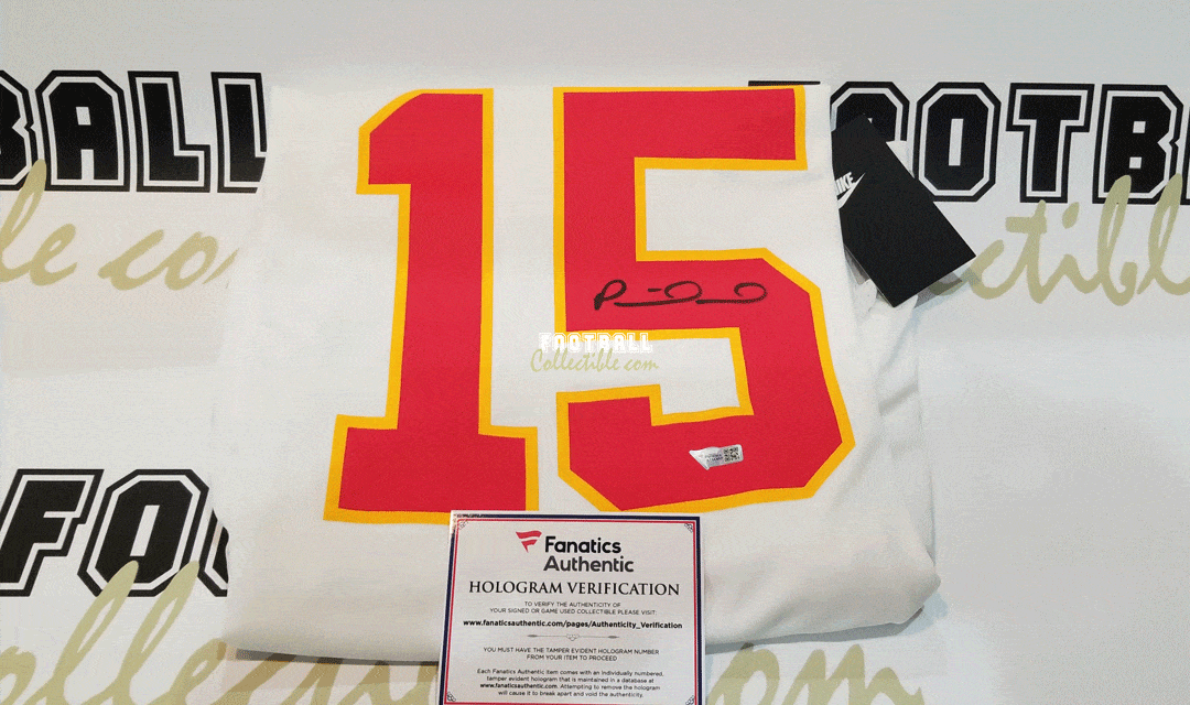 Patrick Mahomes Autographed Kansas City Chiefs Authentic NFL Signed Fo