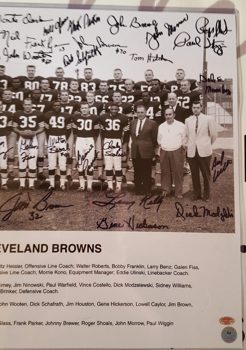 1964 Cleveland Browns Team Signed Photo (18x22”)