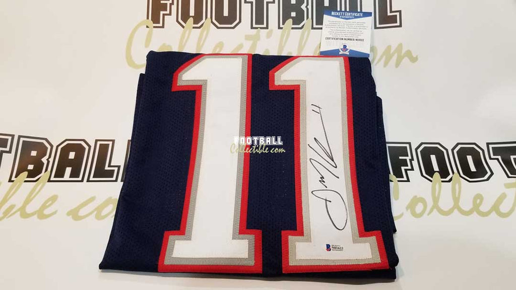 footballcollectible Julian Edelman Autographed New England Patriots Jersey